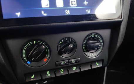 Skoda Rapid I, 2017 год, 999 000 рублей, 16 фотография