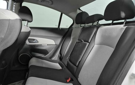 Chevrolet Cruze II, 2011 год, 549 000 рублей, 10 фотография