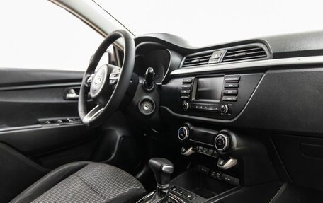 KIA Rio IV, 2018 год, 1 118 000 рублей, 31 фотография