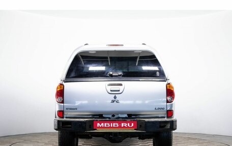 Mitsubishi L200 IV рестайлинг, 2013 год, 2 149 000 рублей, 5 фотография