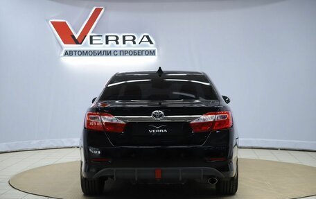 Toyota Camry, 2014 год, 1 390 000 рублей, 6 фотография
