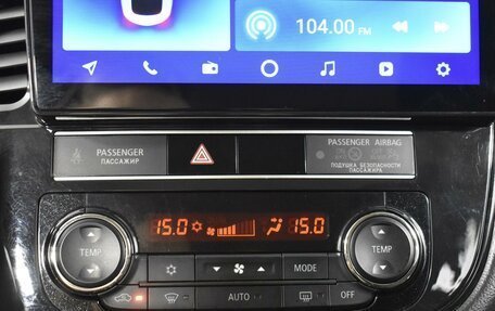 Mitsubishi Outlander III рестайлинг 3, 2019 год, 1 843 100 рублей, 19 фотография