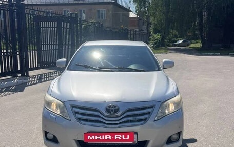 Toyota Camry, 2011 год, 1 100 000 рублей, 3 фотография
