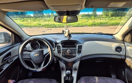 Chevrolet Cruze II, 2012 год, 695 000 рублей, 17 фотография