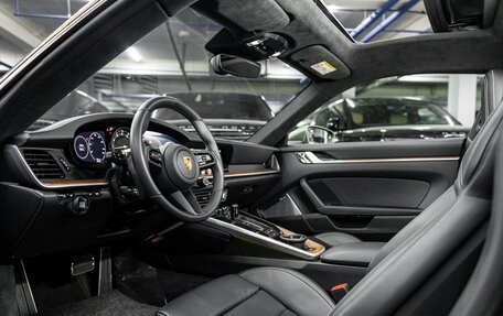 Porsche 911, 2021 год, 16 299 000 рублей, 3 фотография