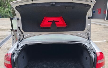 Audi A6, 2002 год, 599 999 рублей, 15 фотография