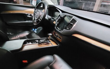 Volvo XC90 II рестайлинг, 2018 год, 3 450 000 рублей, 10 фотография