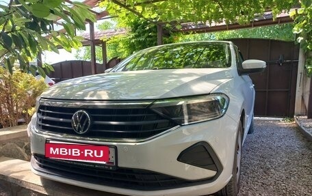 Volkswagen Polo VI (EU Market), 2021 год, 1 400 000 рублей, 3 фотография