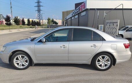 Hyundai Sonata VI, 2010 год, 700 000 рублей, 4 фотография