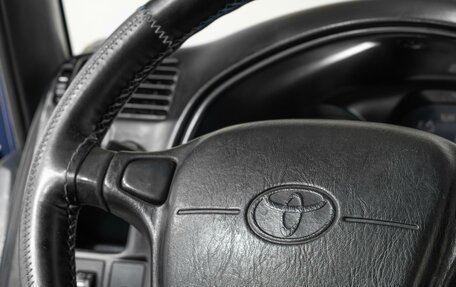 Toyota RAV4, 1995 год, 445 000 рублей, 10 фотография