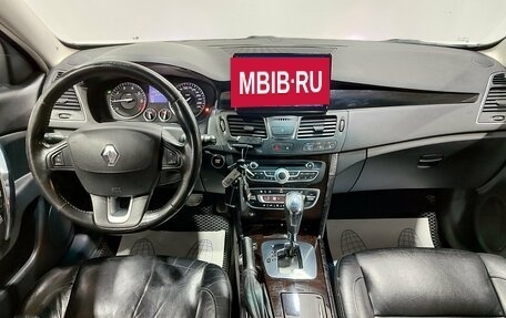 Renault Latitude I, 2012 год, 950 000 рублей, 15 фотография