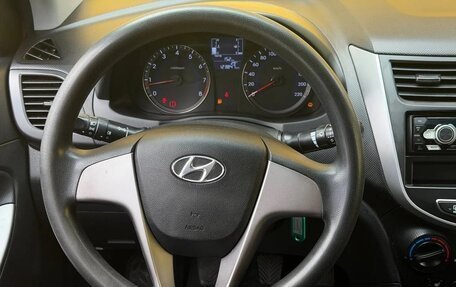 Hyundai Solaris II рестайлинг, 2014 год, 899 000 рублей, 9 фотография