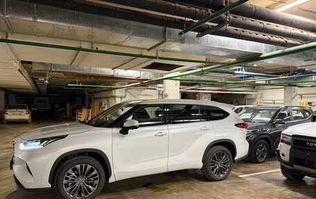 Toyota Highlander, 2026 год, 5 750 000 рублей, 5 фотография