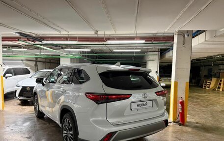 Toyota Highlander, 2026 год, 5 750 000 рублей, 3 фотография