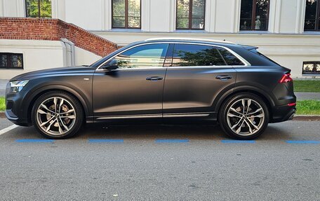 Audi Q8 I, 2022 год, 8 990 000 рублей, 1 фотография