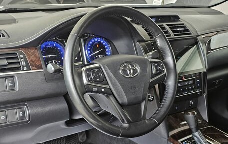 Toyota Camry, 2017 год, 2 279 000 рублей, 12 фотография