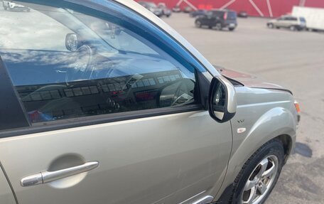 Mitsubishi Outlander III рестайлинг 3, 2007 год, 500 000 рублей, 12 фотография