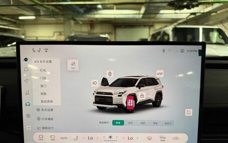 Toyota RAV4, 2026 год, 4 450 000 рублей, 13 фотография