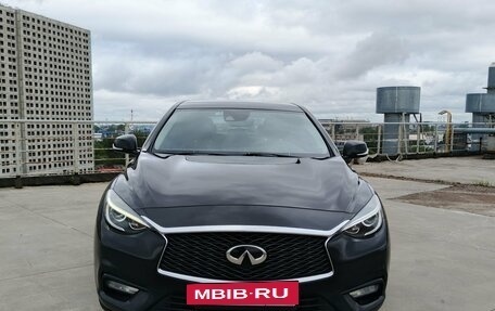 Infiniti Q30, 2016 год, 1 840 000 рублей, 5 фотография