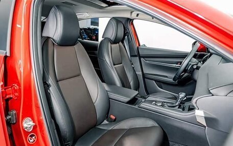 Mazda 3, 2022 год, 1 533 000 рублей, 9 фотография