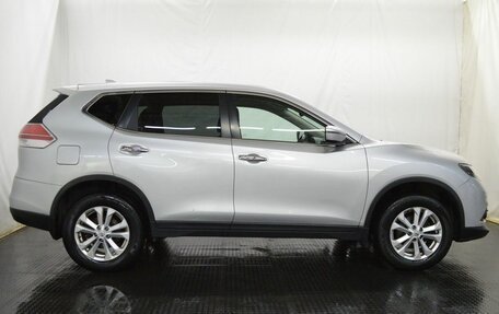 Nissan X-Trail, 2018 год, 1 650 000 рублей, 4 фотография