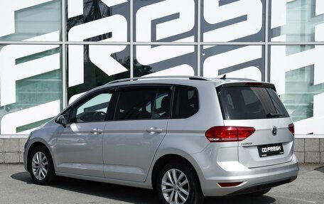 Volkswagen Touran III, 2019 год, 1 900 000 рублей, 2 фотография
