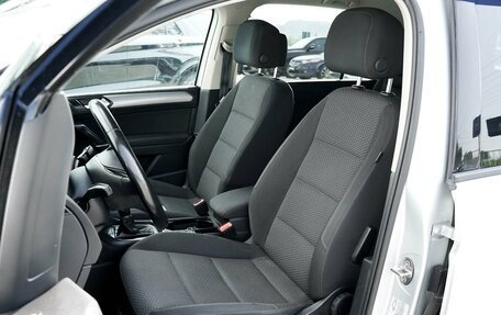 Volkswagen Touran III, 2019 год, 1 900 000 рублей, 11 фотография