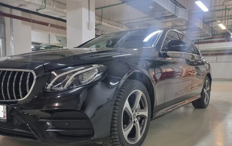 Mercedes-Benz E-Класс, 2020 год, 3 350 000 рублей, 4 фотография