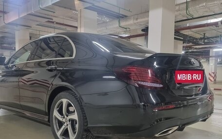 Mercedes-Benz E-Класс, 2020 год, 3 350 000 рублей, 11 фотография