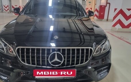 Mercedes-Benz E-Класс, 2020 год, 3 350 000 рублей, 5 фотография