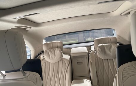 Mercedes-Benz S-Класс, 2024 год, 24 000 000 рублей, 5 фотография