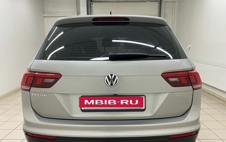 Volkswagen Tiguan II, 2020 год, 2 649 000 рублей, 5 фотография