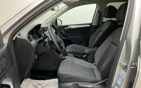 Volkswagen Tiguan II, 2020 год, 2 649 000 рублей, 23 фотография