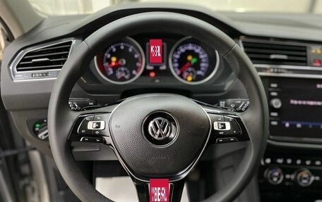 Volkswagen Tiguan II, 2020 год, 2 649 000 рублей, 26 фотография