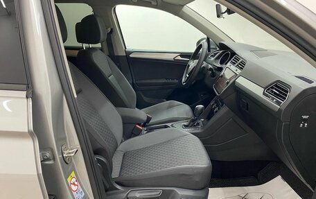 Volkswagen Tiguan II, 2020 год, 2 649 000 рублей, 36 фотография