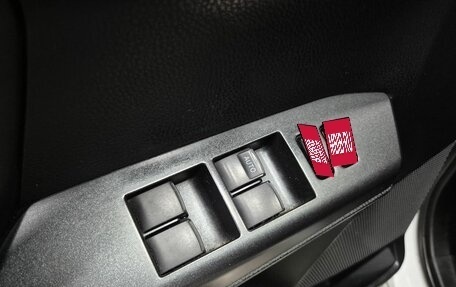 Toyota RAV4, 2018 год, 2 196 000 рублей, 17 фотография