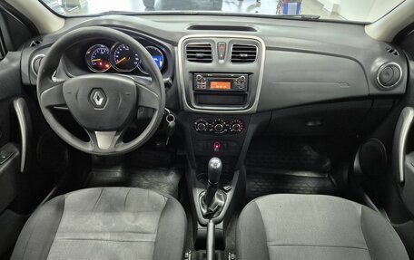 Renault Logan II, 2016 год, 496 000 рублей, 18 фотография