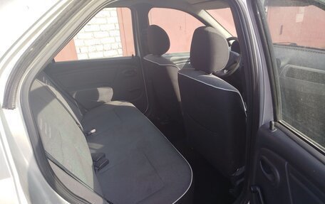 Renault Logan I, 2011 год, 550 000 рублей, 6 фотография