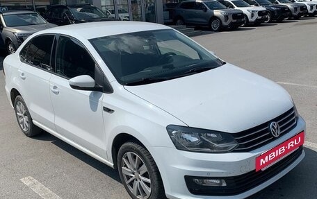 Volkswagen Polo VI (EU Market), 2018 год, 1 296 000 рублей, 2 фотография