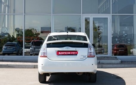 Toyota Prius, 2008 год, 797 000 рублей, 4 фотография