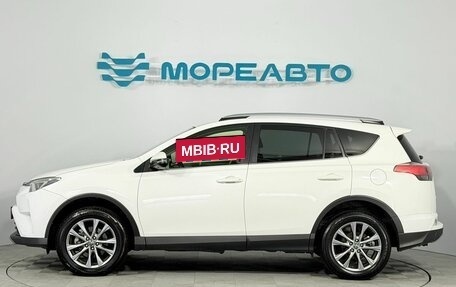 Toyota RAV4, 2018 год, 2 200 000 рублей, 8 фотография