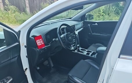 KIA Sportage IV рестайлинг, 2018 год, 2 000 000 рублей, 5 фотография