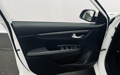KIA Rio IV, 2018 год, 1 330 000 рублей, 15 фотография