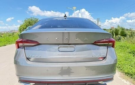 Skoda Octavia IV, 2022 год, 1 810 098 рублей, 5 фотография