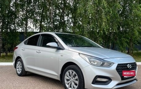 Hyundai Solaris II рестайлинг, 2018 год, 1 250 000 рублей, 8 фотография