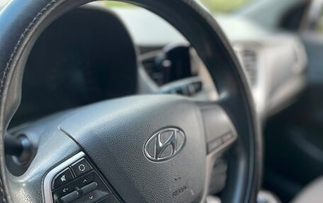 Hyundai Solaris II рестайлинг, 2018 год, 1 250 000 рублей, 16 фотография