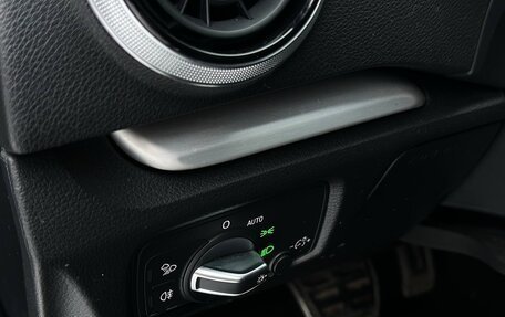 Audi A3, 2018 год, 2 300 000 рублей, 11 фотография