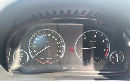 BMW 5 серия, 2011 год, 1 900 000 рублей, 15 фотография