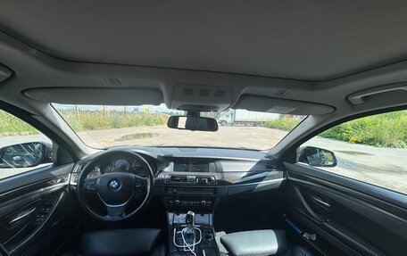 BMW 5 серия, 2011 год, 1 900 000 рублей, 6 фотография