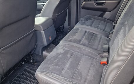 Volkswagen Amarok I рестайлинг, 2018 год, 3 390 000 рублей, 8 фотография
